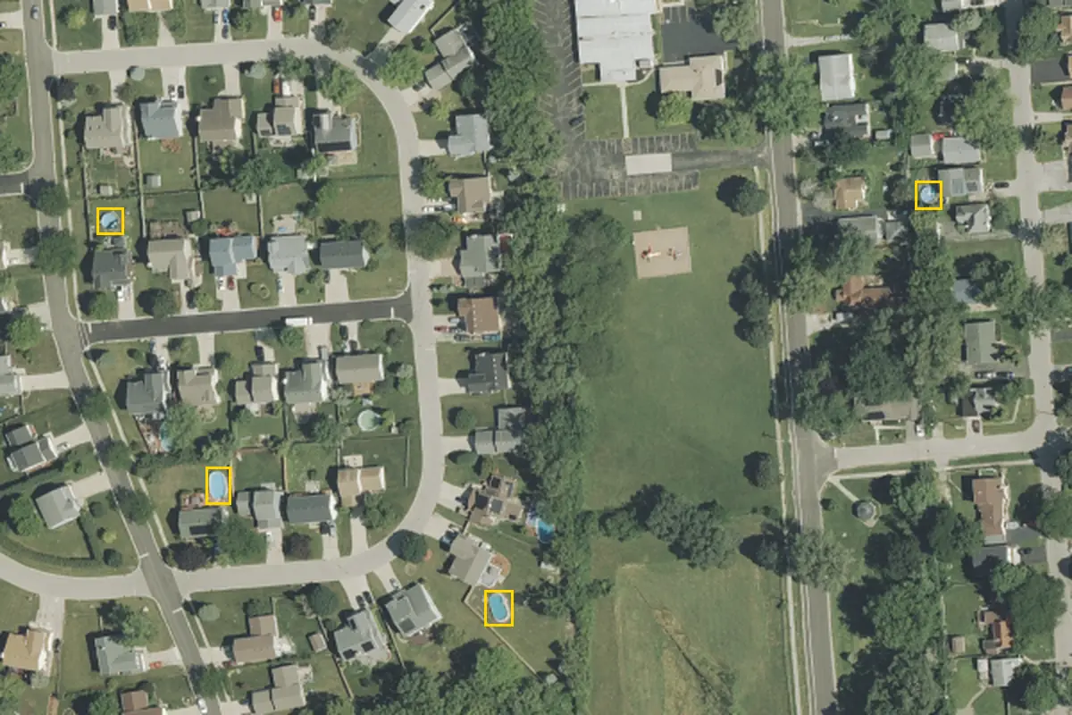 USDA NAIP imagery (public domain), 2023, Chicago; boxes show PC&S detector output