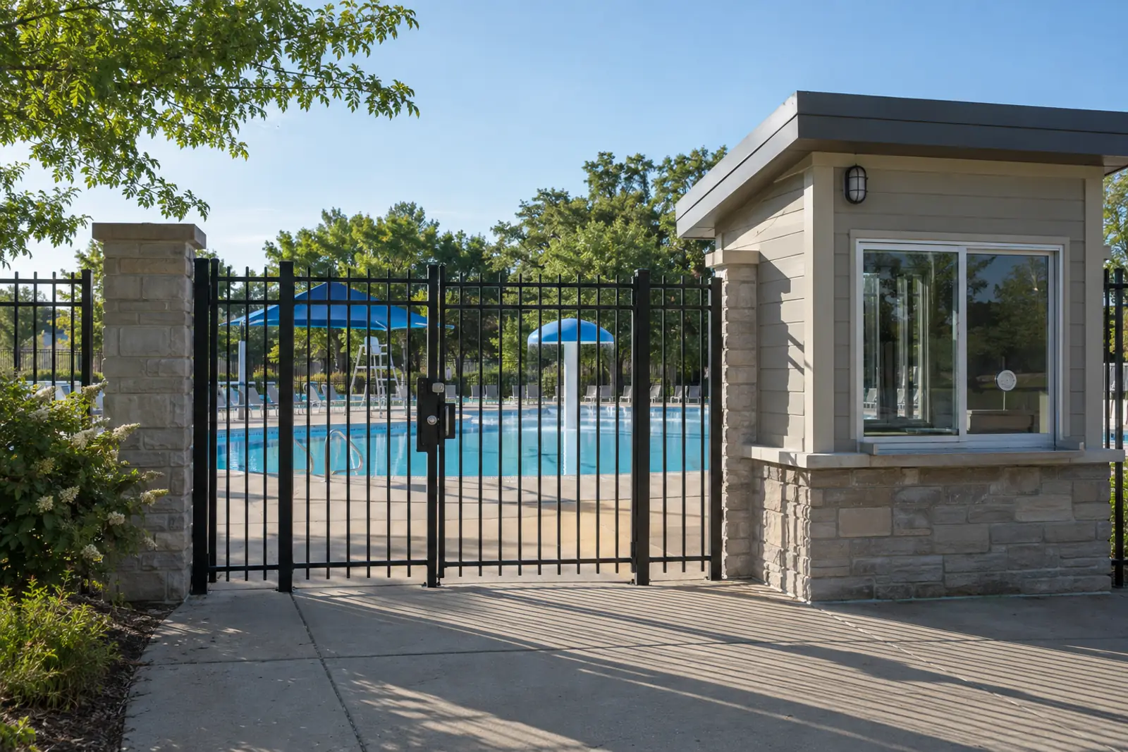 Public Pool Admission Prices in 33 Large US Cities, 2026